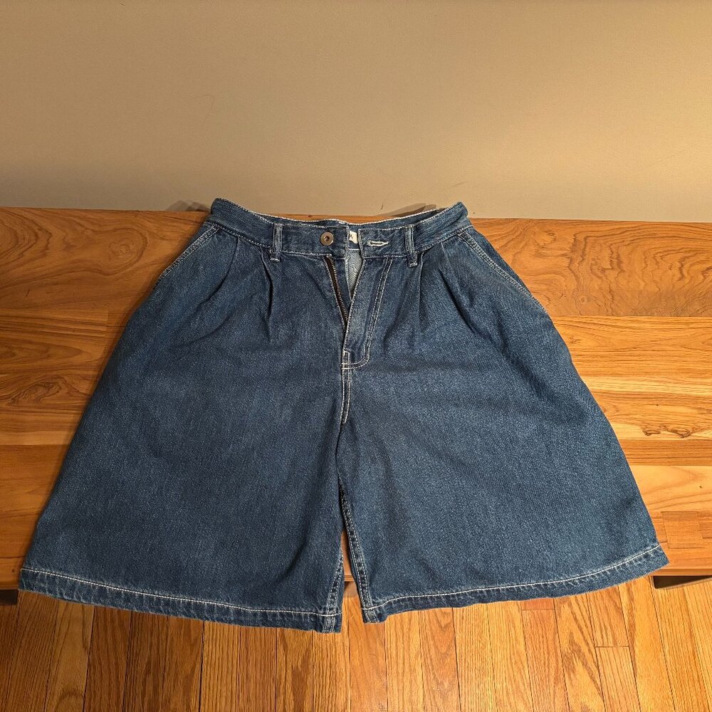 Kotn Riviera Shorts - Picture 3 of 5